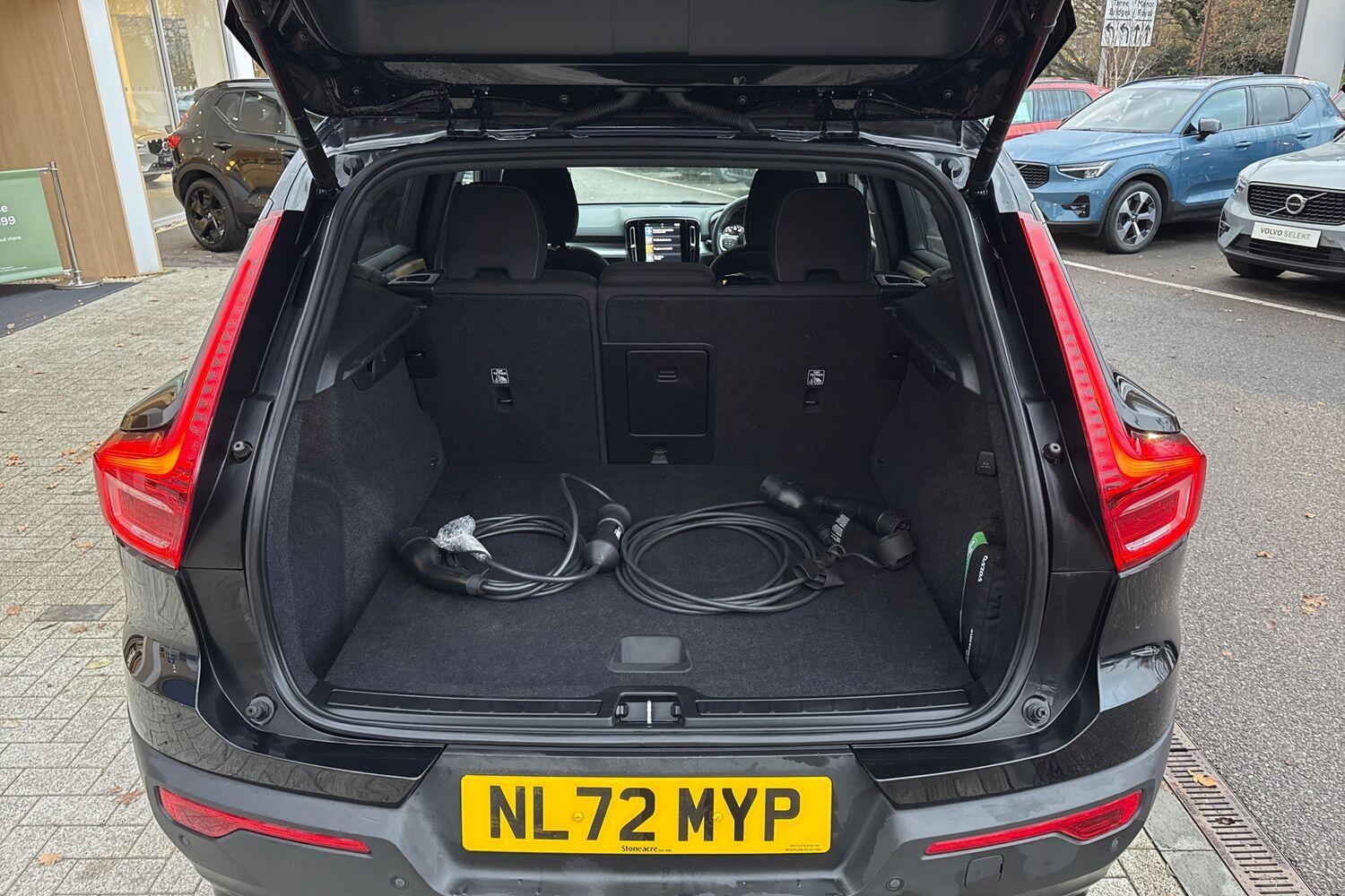 Used Volvo XC40 2022 for sale - 76913871: Photo 19