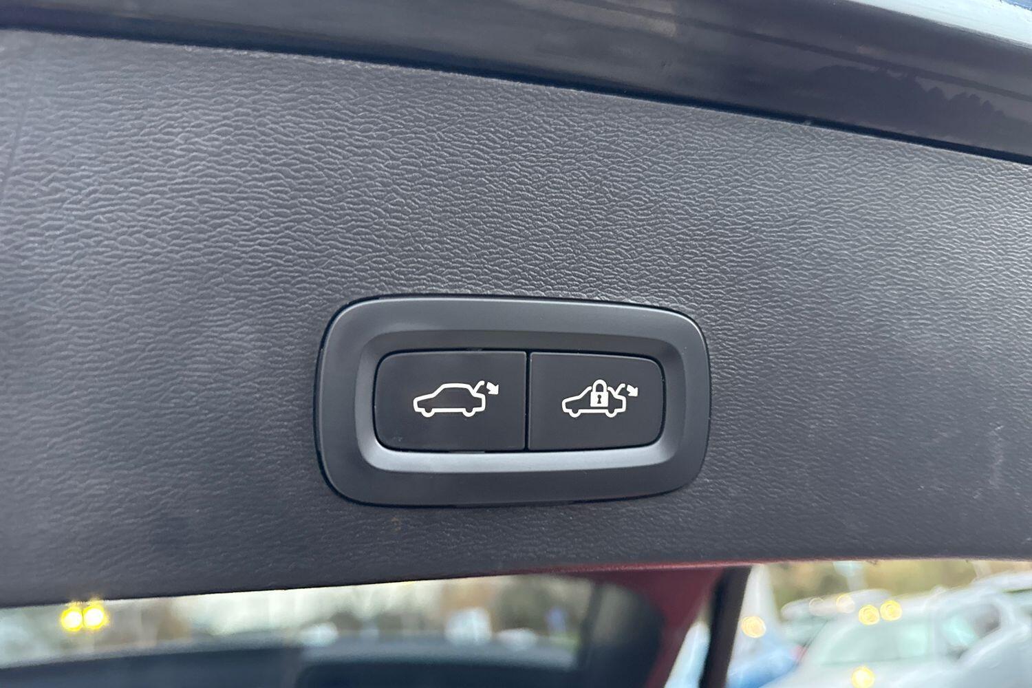 Used Volvo XC40 2022 for sale - 76913871: Photo 20