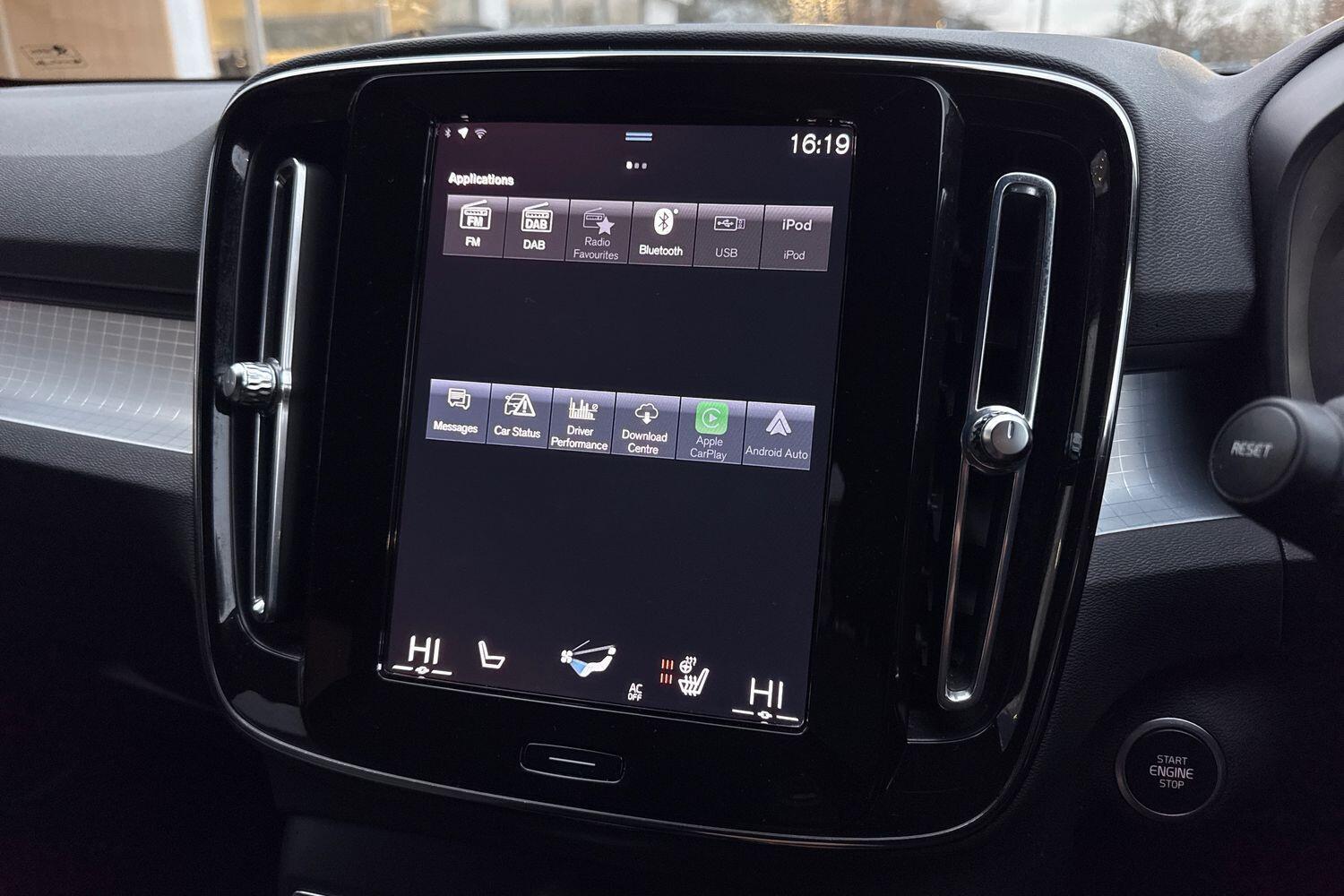 Used Volvo XC40 2022 for sale - 76913871: Photo 37