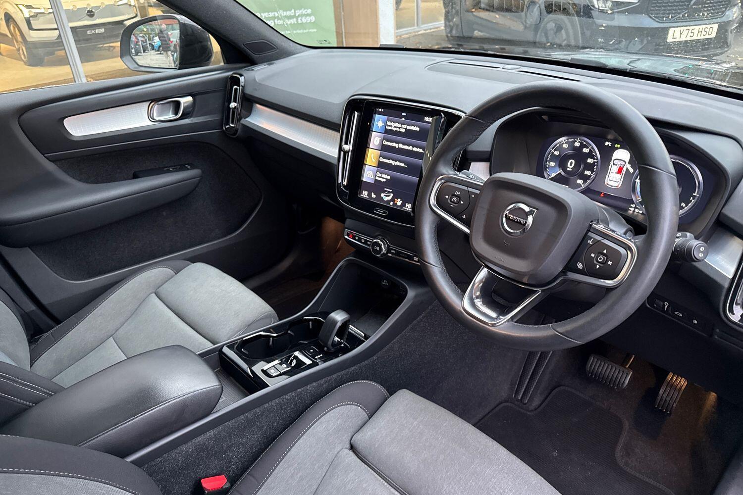 Used Volvo XC40 2022 for sale - 76913871: Photo 5