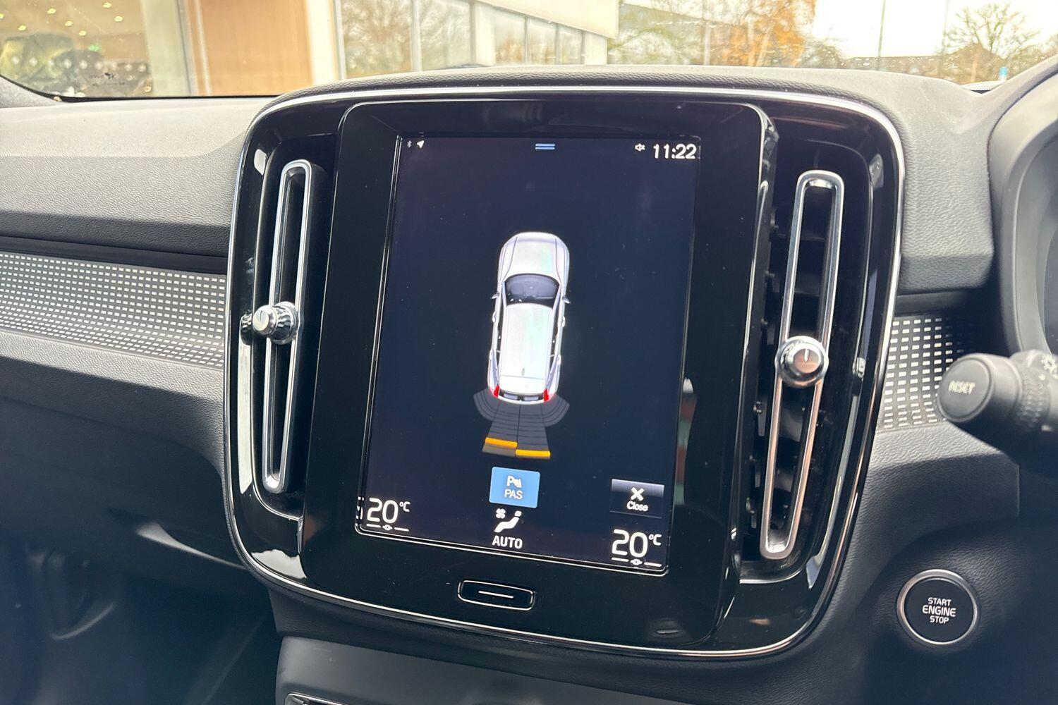 Used Volvo XC40 2021 for sale - 76887134: Photo 4