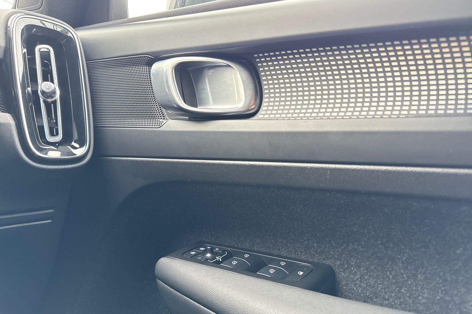 Used Volvo XC40 2021 for sale - 76887134: Photo 42