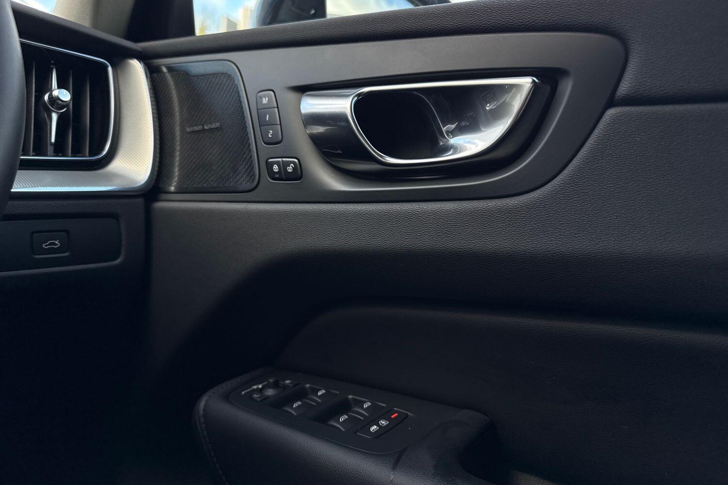 Used Volvo XC60 2022 for sale - 77574145: Photo 44