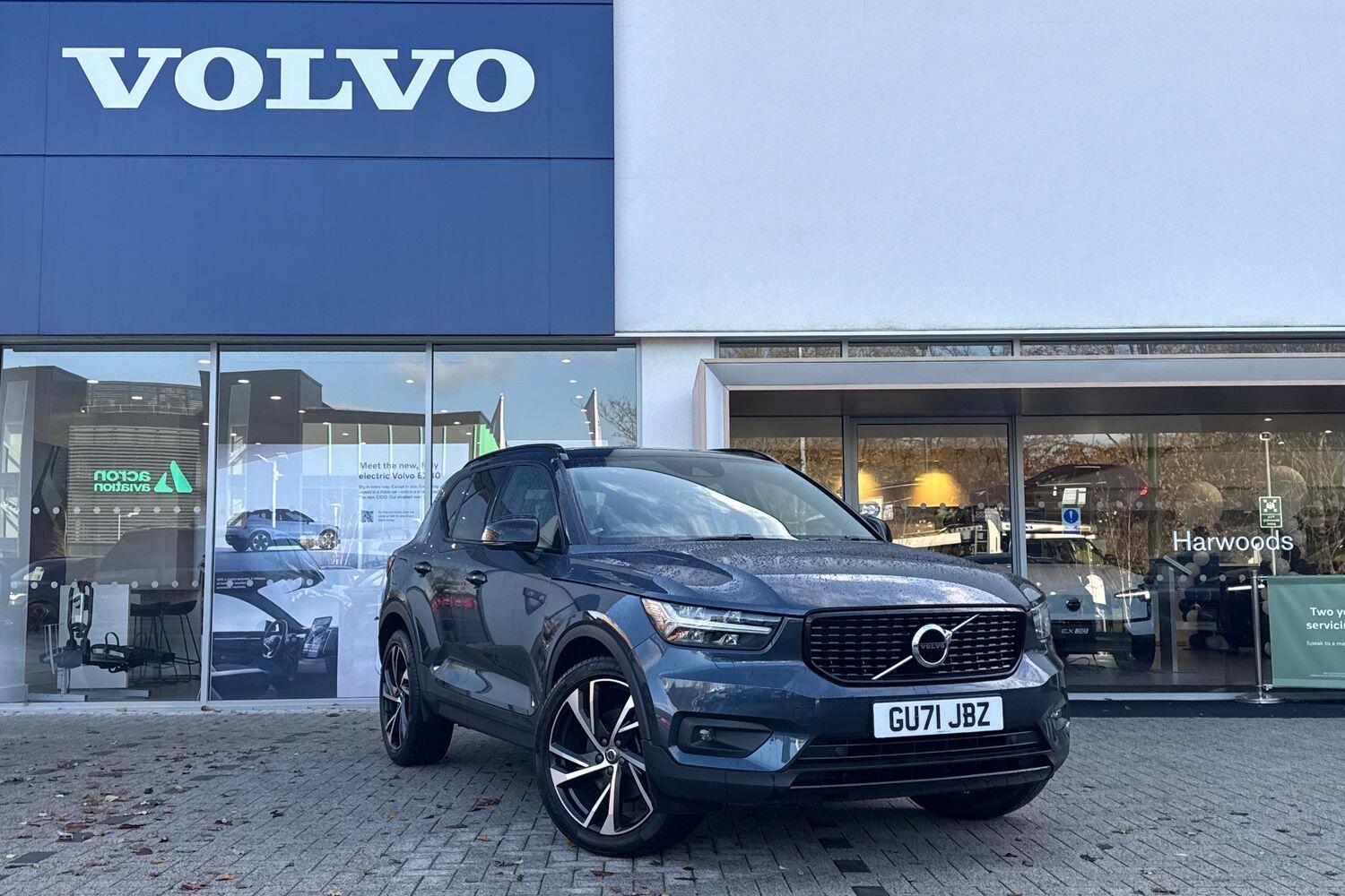Used Volvo XC40 2021 for sale - 76781740: Photo 1