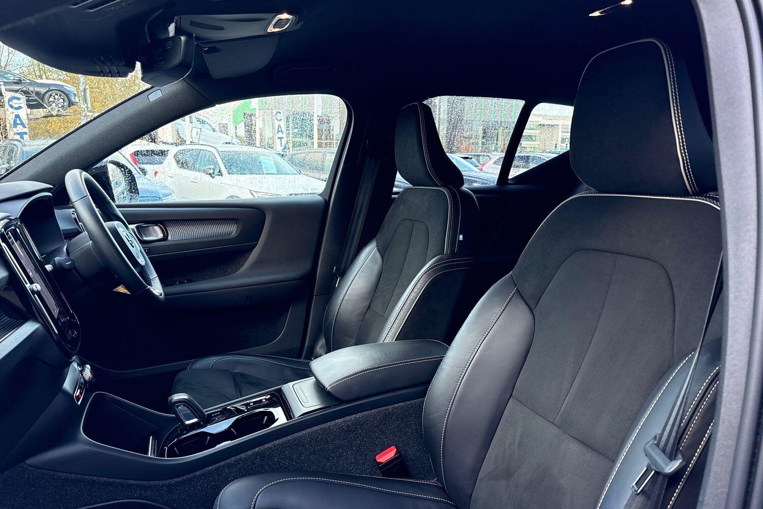 Used Volvo XC40 2021 for sale - 76781740: Photo 28