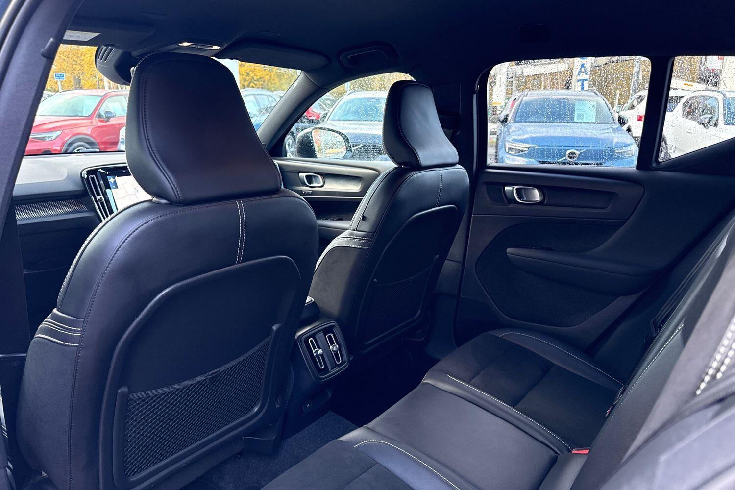 Used Volvo XC40 2021 for sale - 76781740: Photo 31