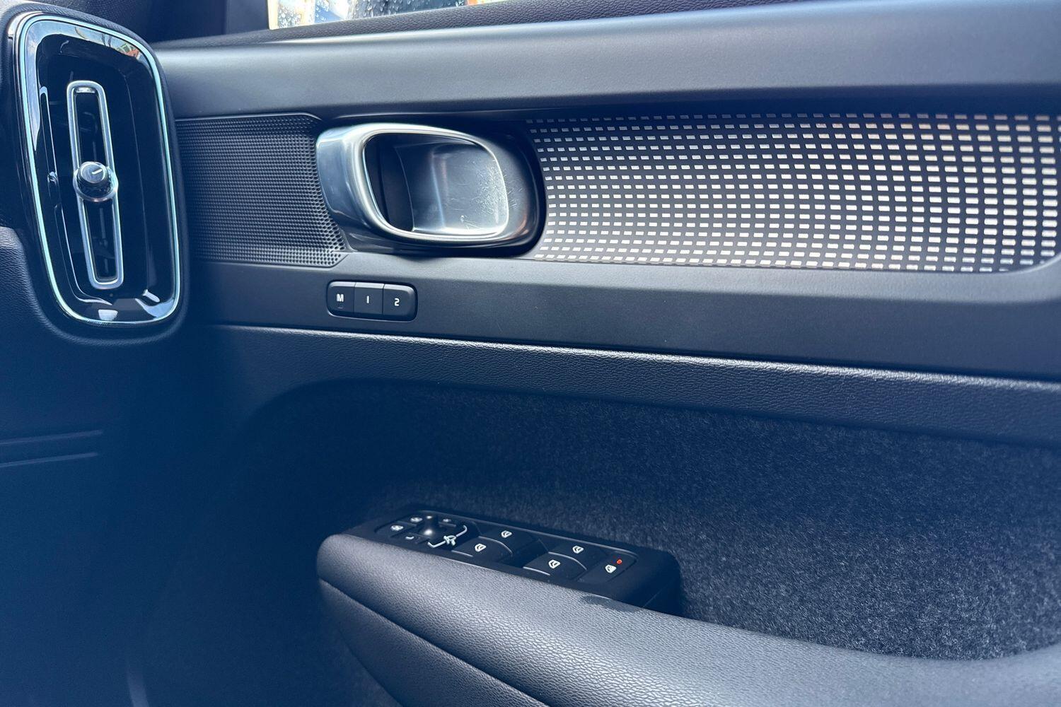 Used Volvo XC40 2021 for sale - 76781740: Photo 39