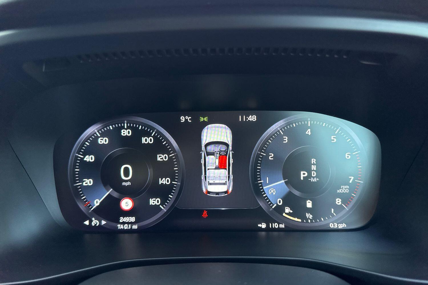 Used Volvo XC40 2021 for sale - 76781740: Photo 41