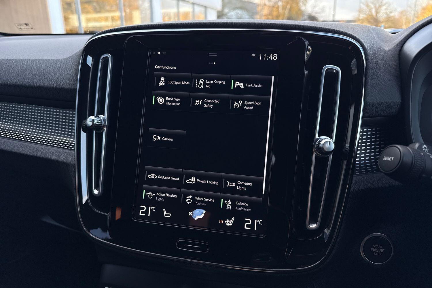 Used Volvo XC40 2021 for sale - 76781740: Photo 45