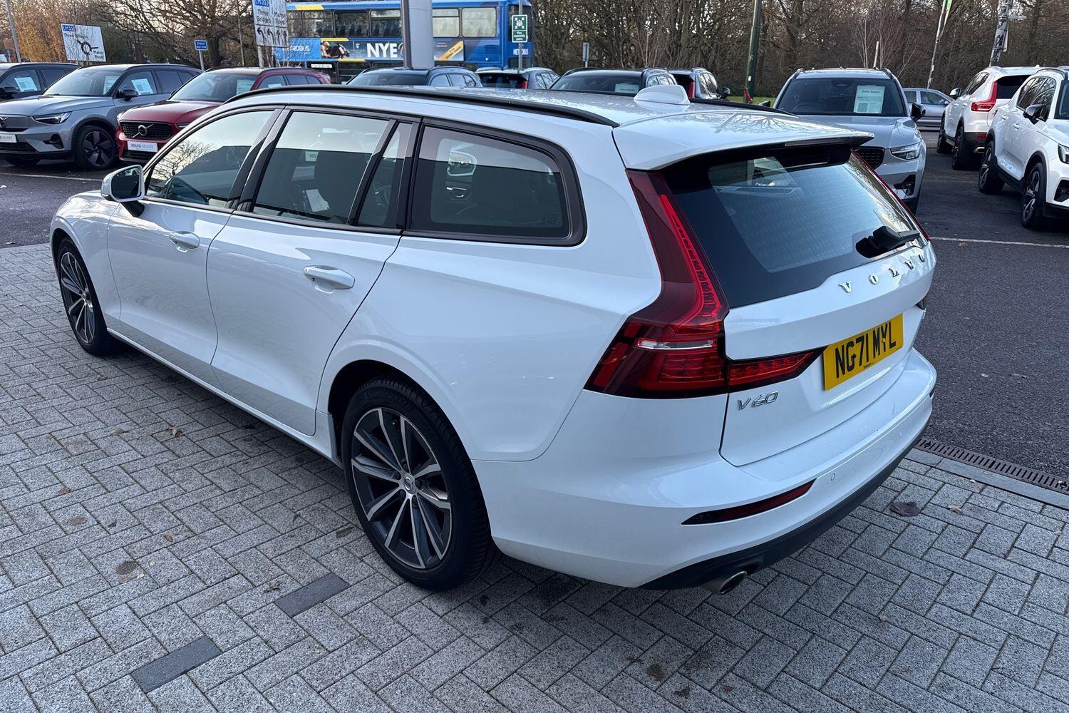 Used Volvo V60 2021 for sale - 76913225: Photo 10