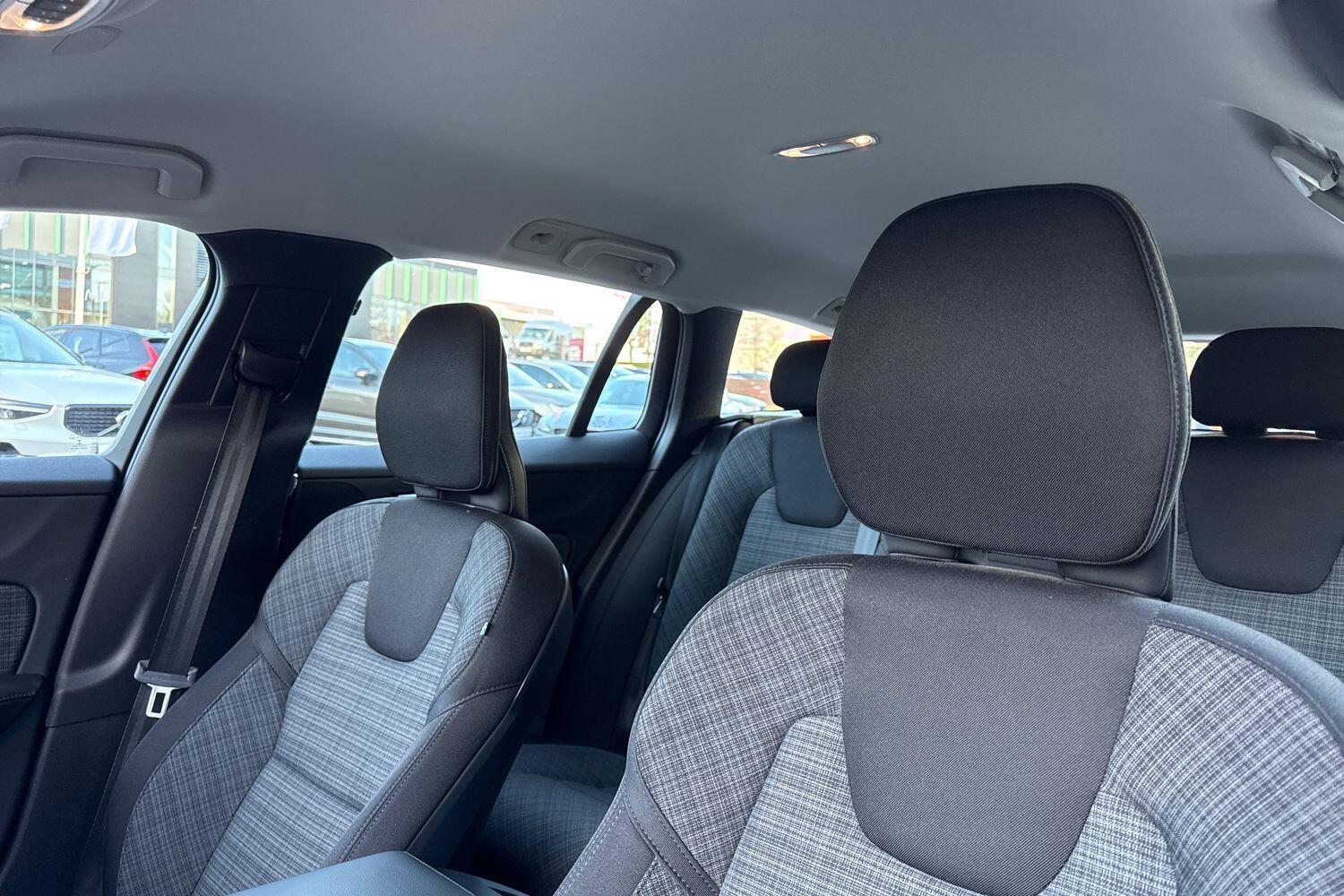 Used Volvo V60 2021 for sale - 76913225: Photo 28