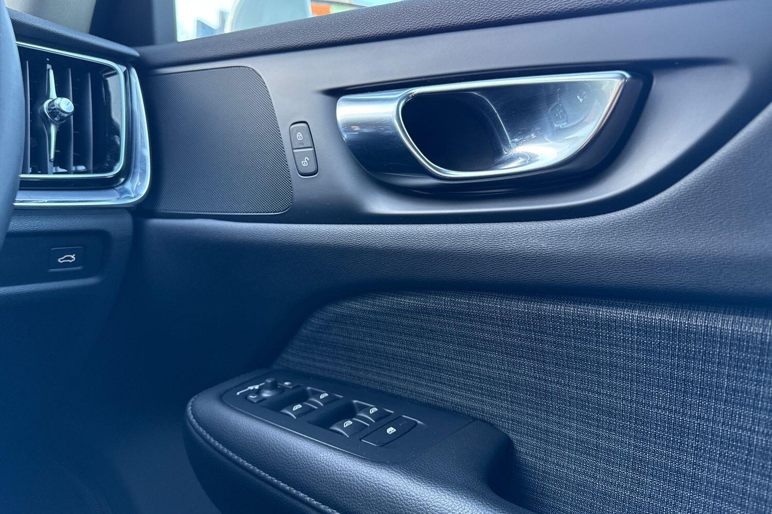 Used Volvo V60 2021 for sale - 76913225: Photo 39