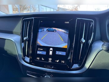 Used Volvo V60 2021 for sale - 76913225: Photo