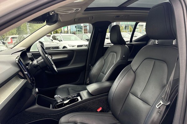 Used Volvo XC40 2018 for sale - 76094879: Photo 27