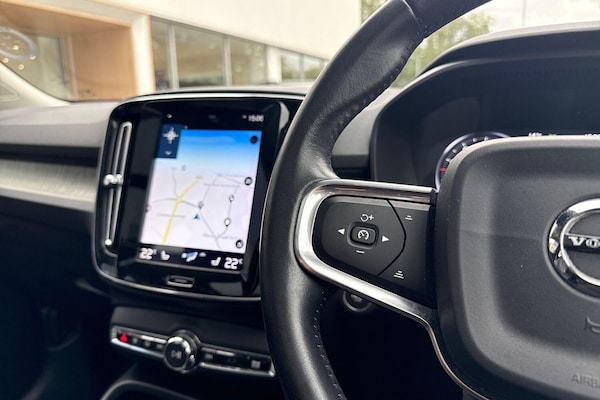 Used Volvo XC40 2018 for sale - 76094879: Photo 35