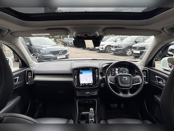 Used Volvo XC40 2018 for sale - 76094879: Photo 3