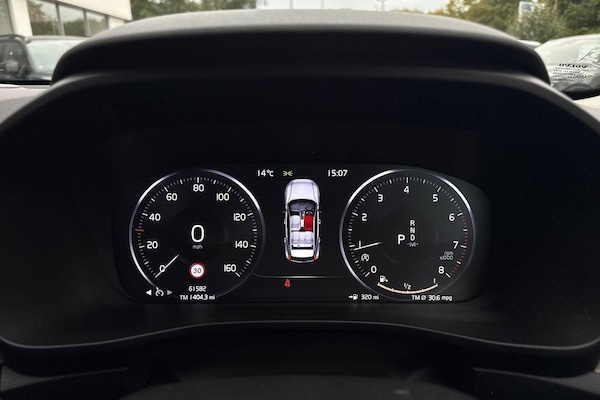Used Volvo XC40 2018 for sale - 76094879: Photo 44