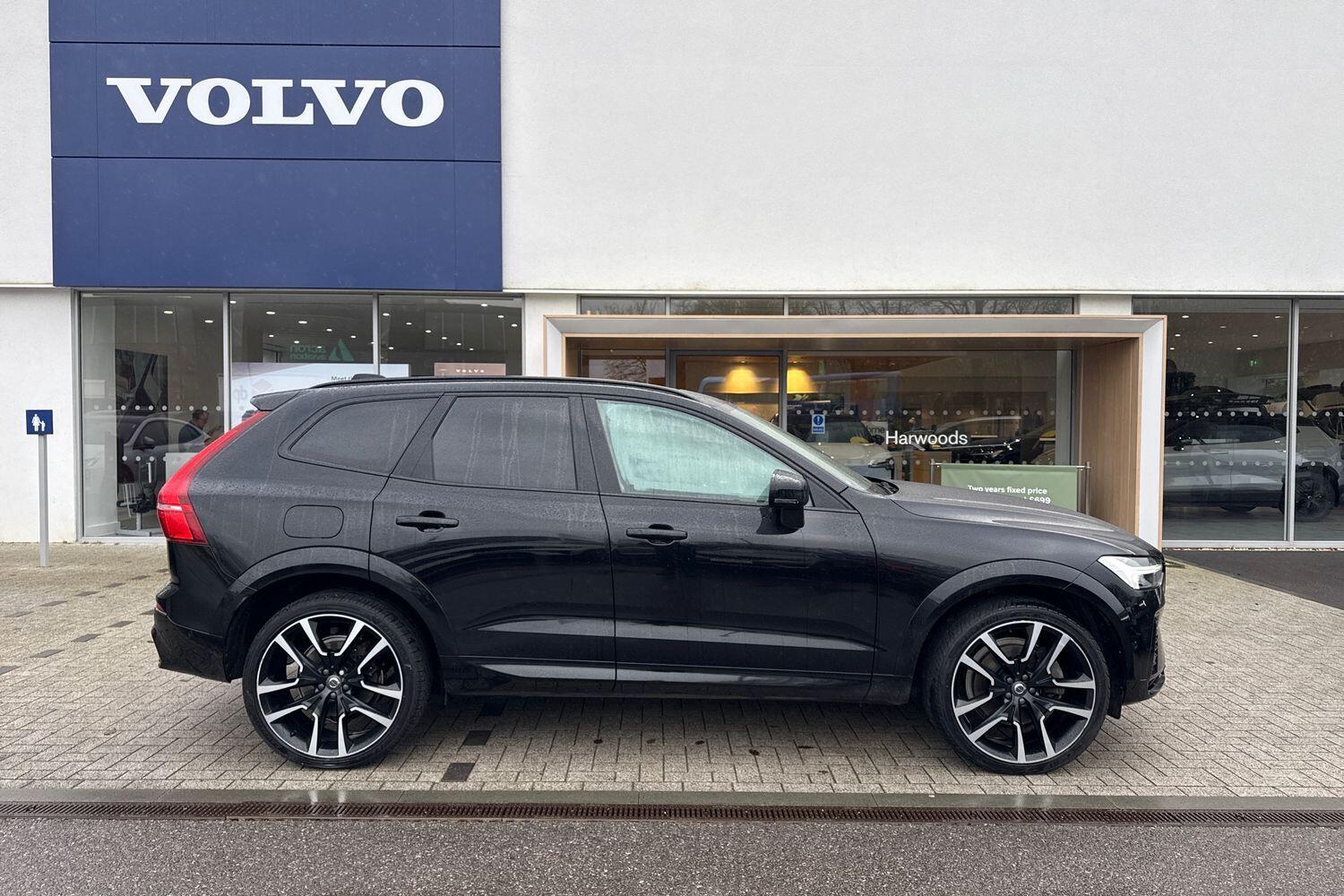 Used Volvo XC60 2022 for sale - 77305130: Photo 2