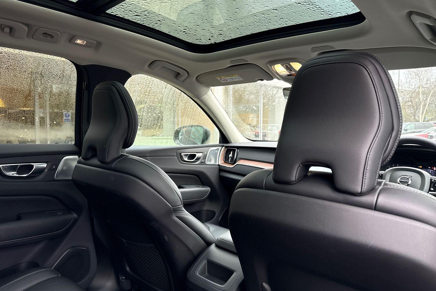 Used Volvo XC60 2022 for sale - 77305130: Photo 24