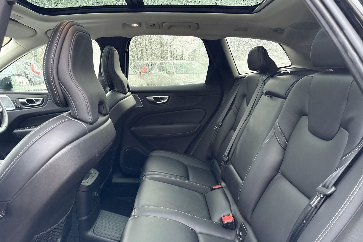 Used Volvo XC60 2022 for sale - 77305130: Photo 30