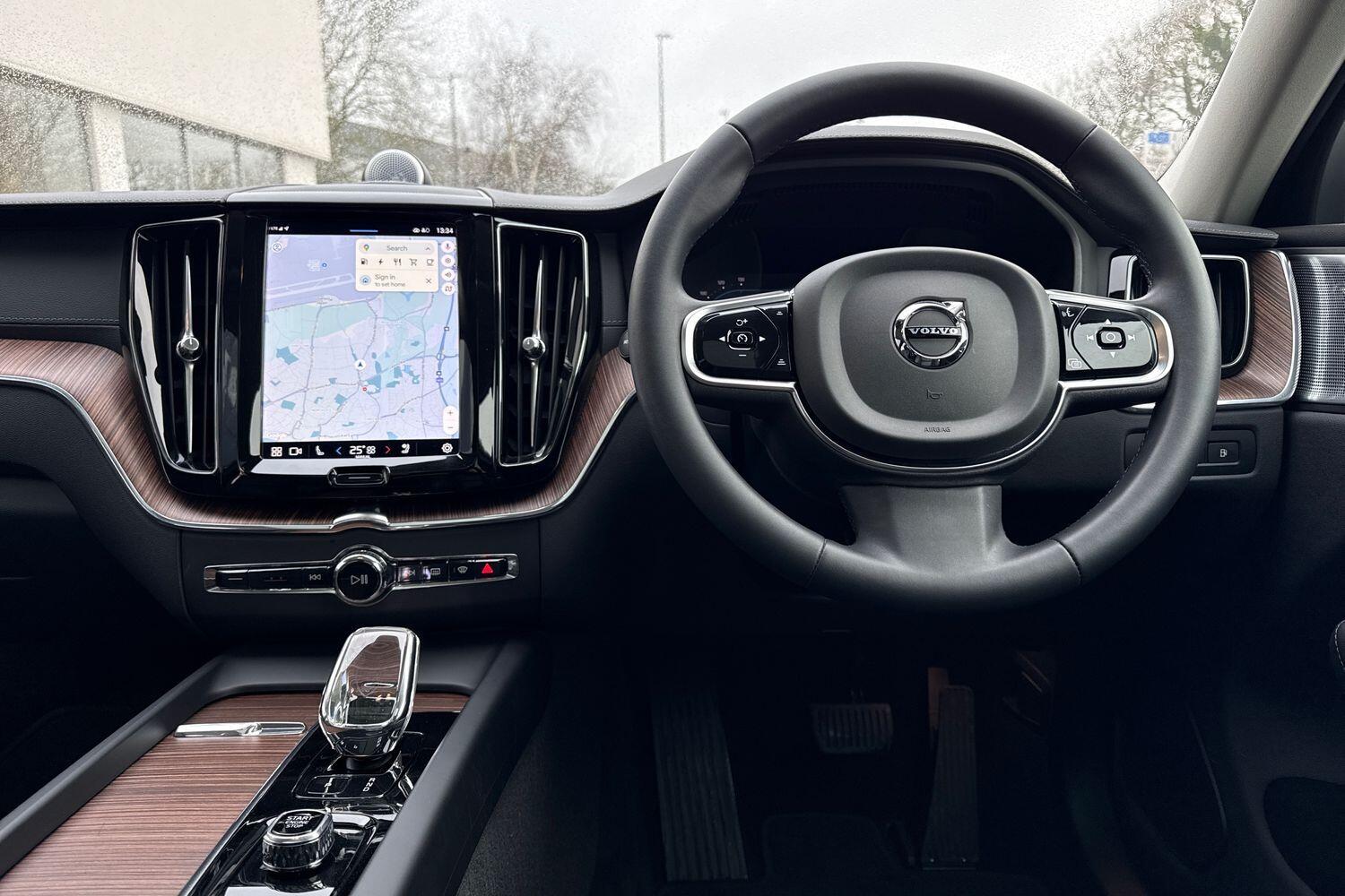 Used Volvo XC60 2022 for sale - 77305130: Photo 34