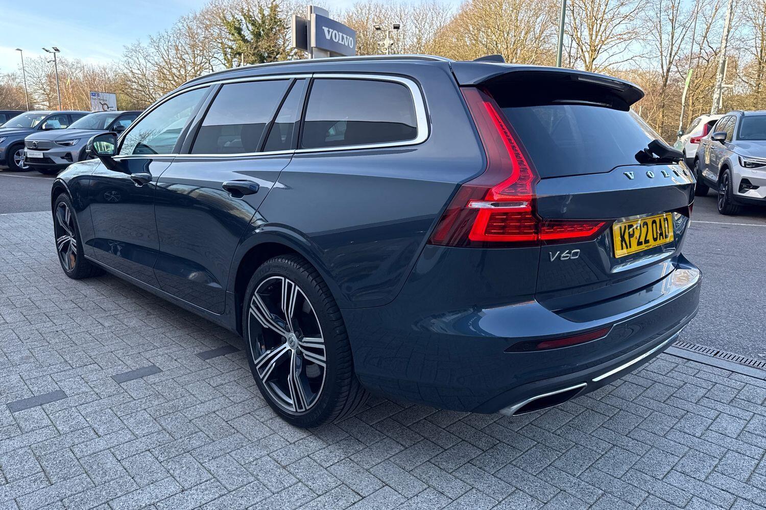 Used Volvo V60 2022 for sale - 77074372: Photo 10
