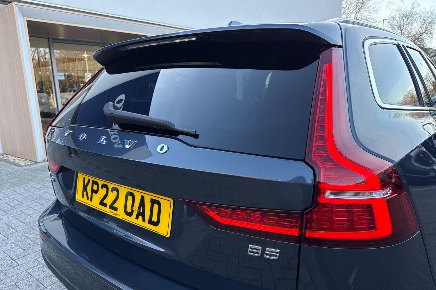 Used Volvo V60 2022 for sale - 77074372: Photo 16