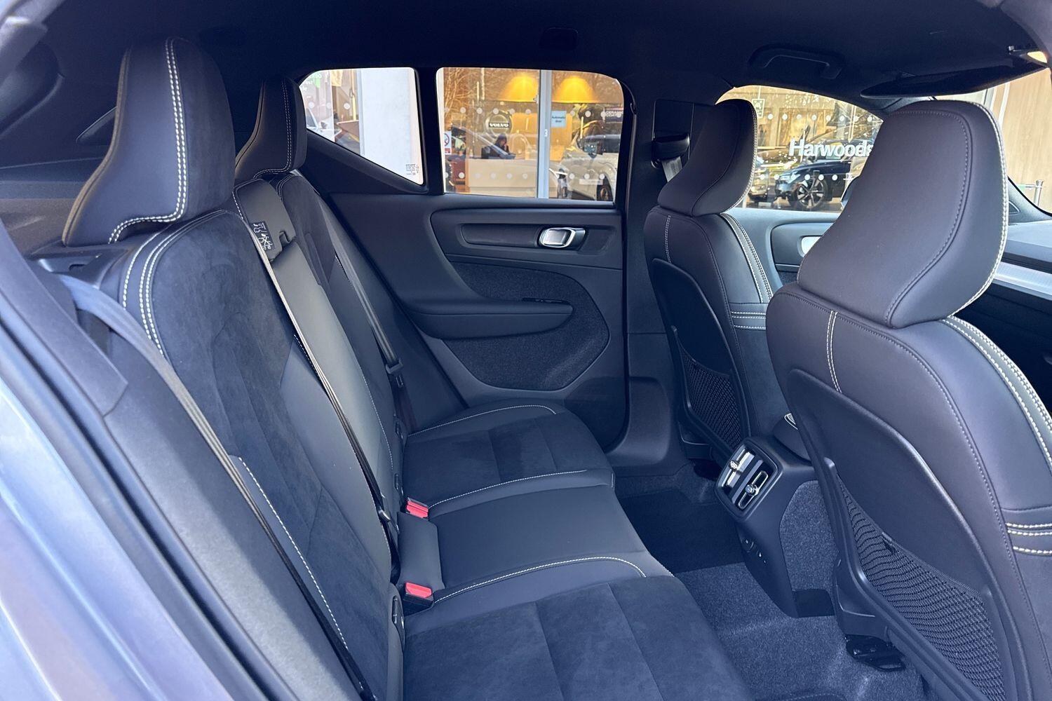 Used Volvo XC40 2025 for sale - 77130871: Photo 23