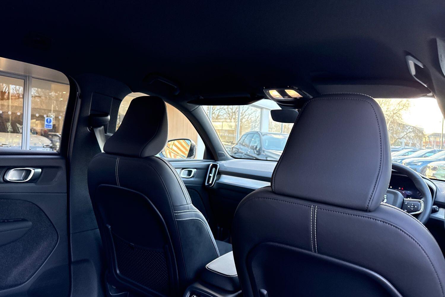 Used Volvo XC40 2025 for sale - 77130871: Photo 24