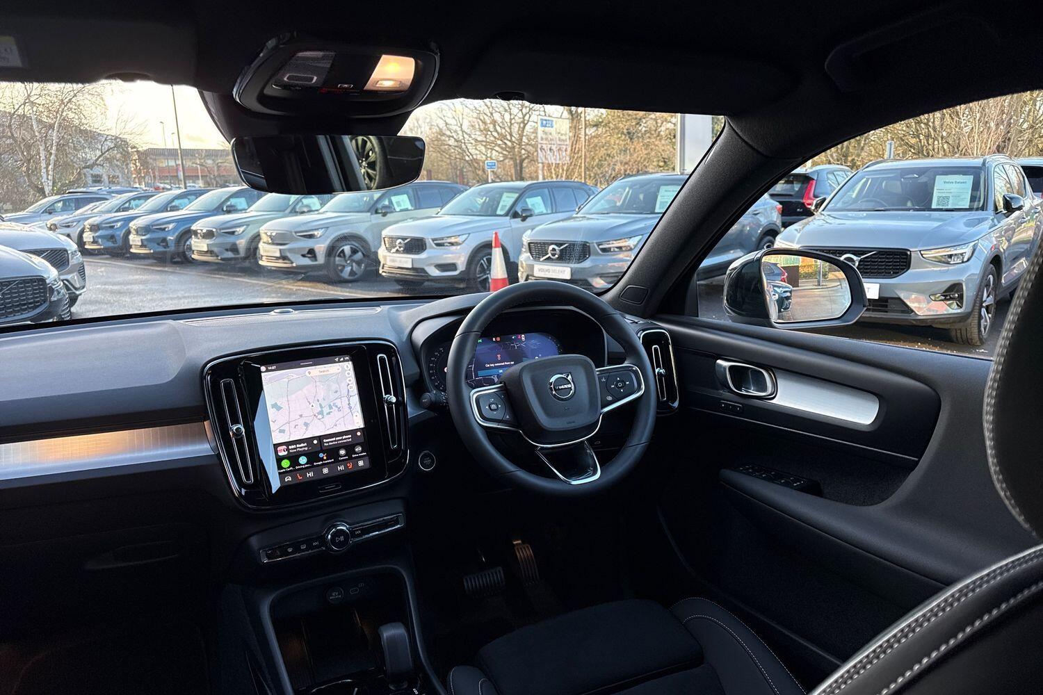 Used Volvo XC40 2025 for sale - 77130871: Photo 33