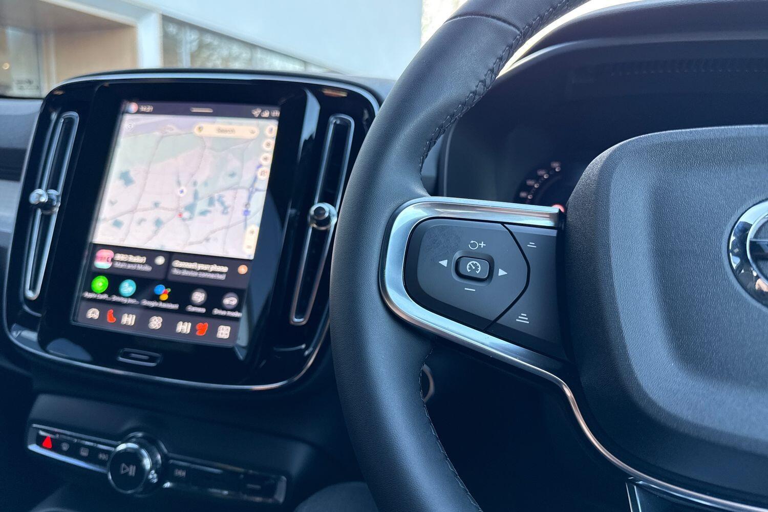 Used Volvo XC40 2025 for sale - 77130871: Photo 36