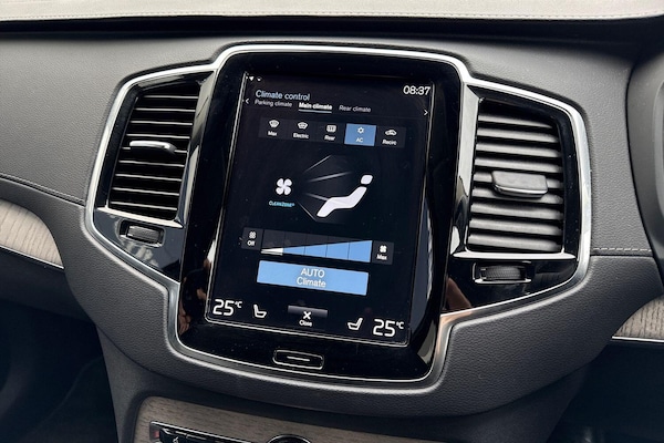 Used Volvo XC90 2021 for sale - 76151611: Photo 40