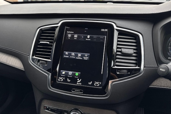 Used Volvo XC90 2021 for sale - 76151611: Photo 42