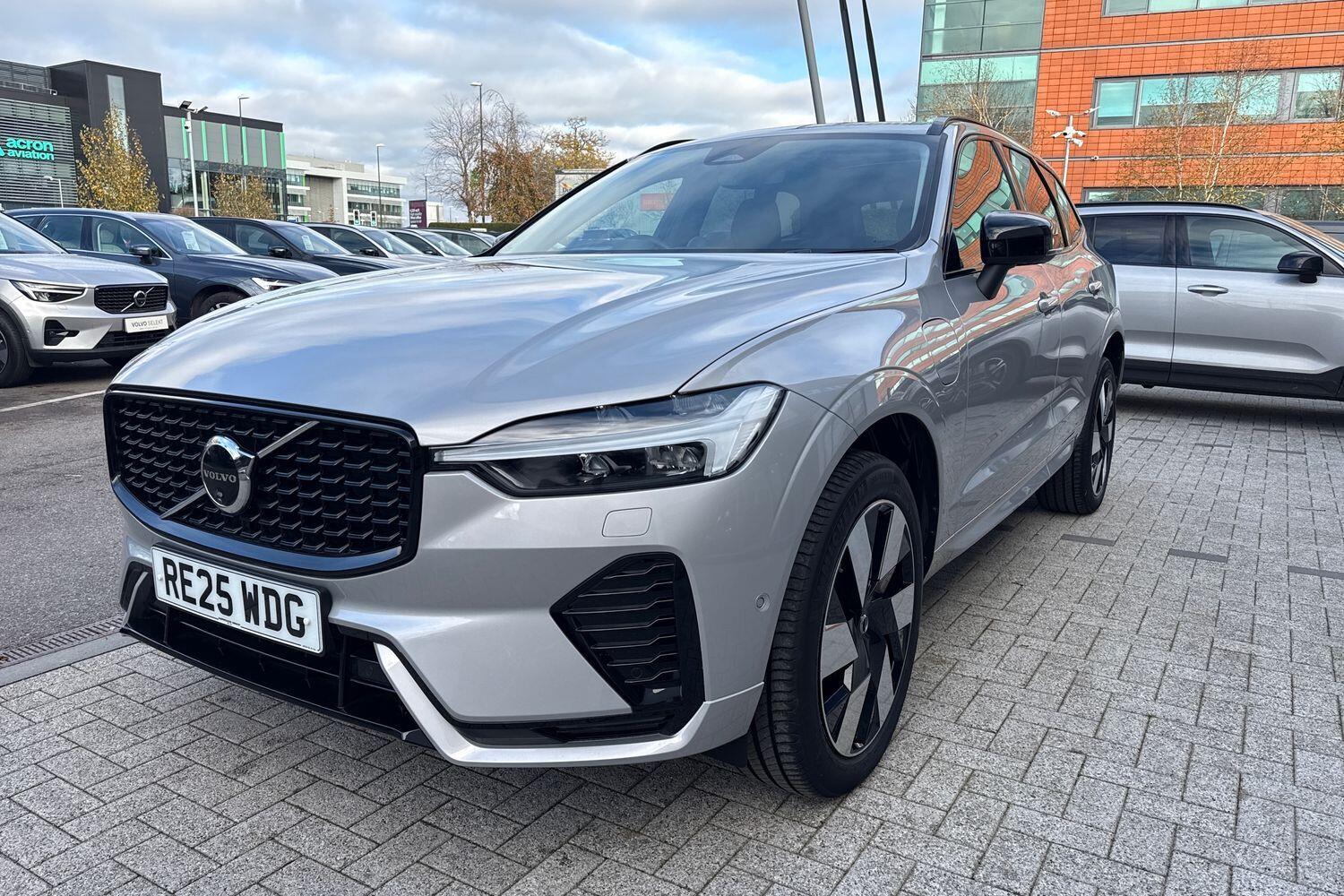 Used Volvo XC60 2025 for sale - 76689748: Photo 12