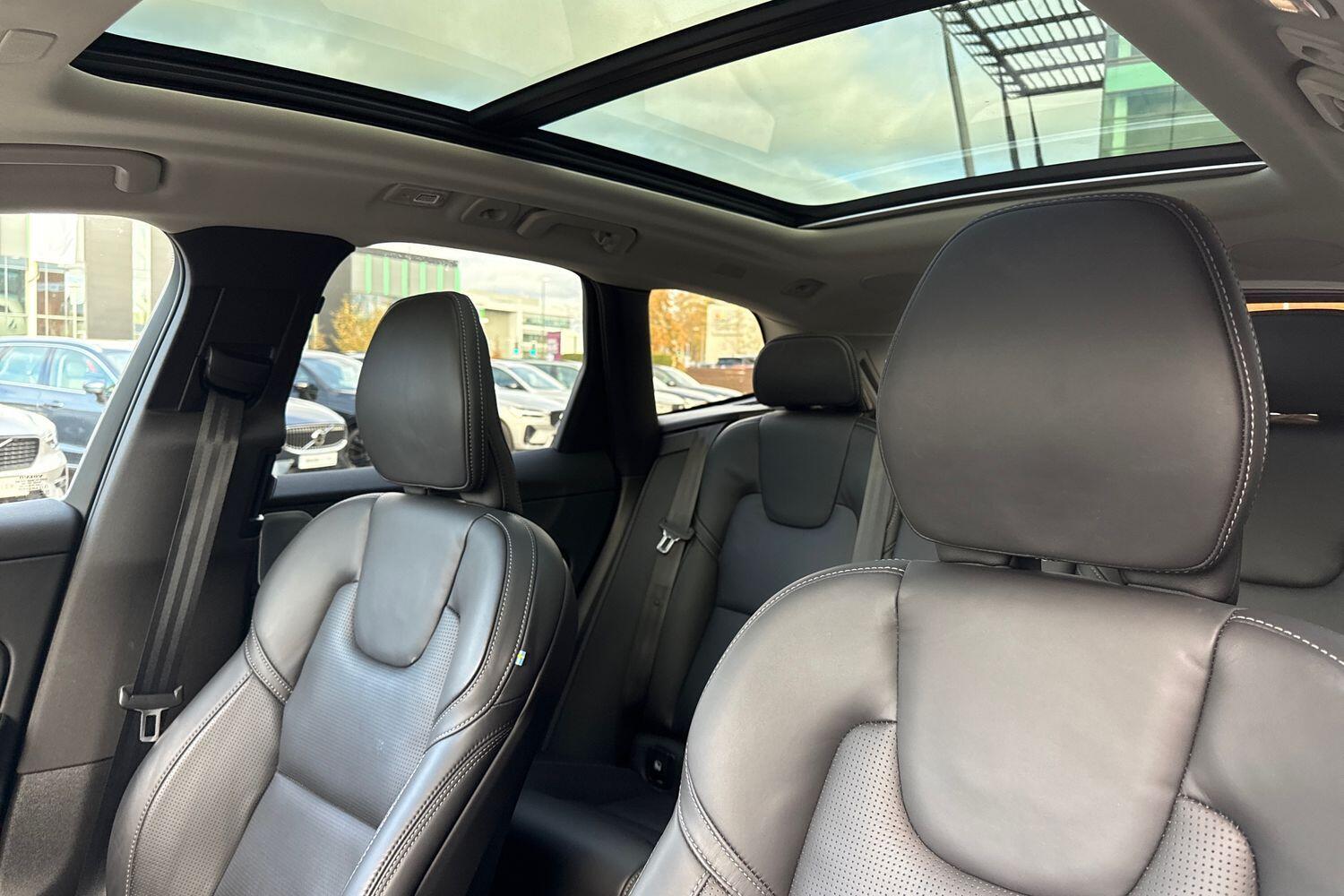 Used Volvo XC60 2025 for sale - 76689748: Photo 29