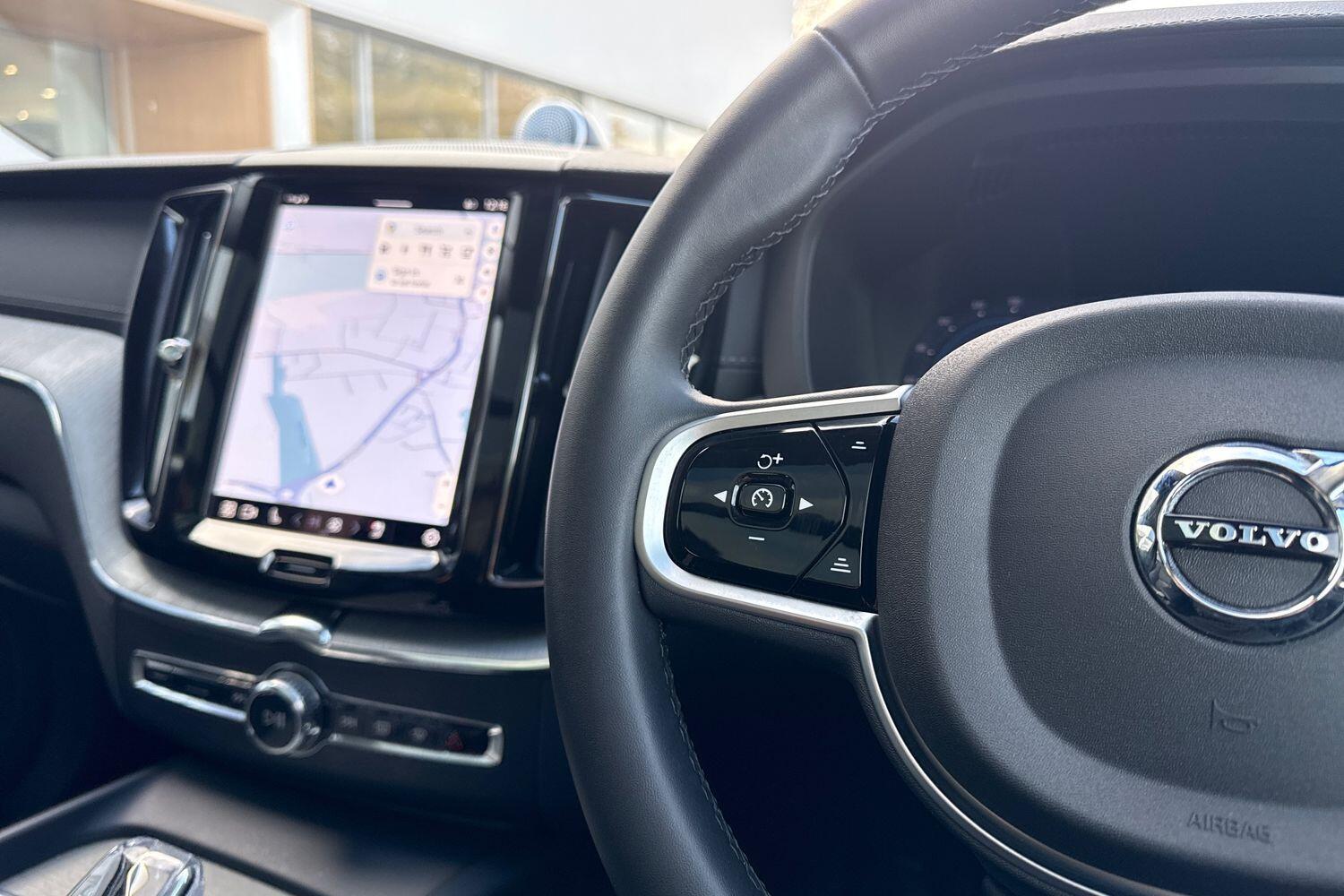Used Volvo XC60 2025 for sale - 76689748: Photo 36