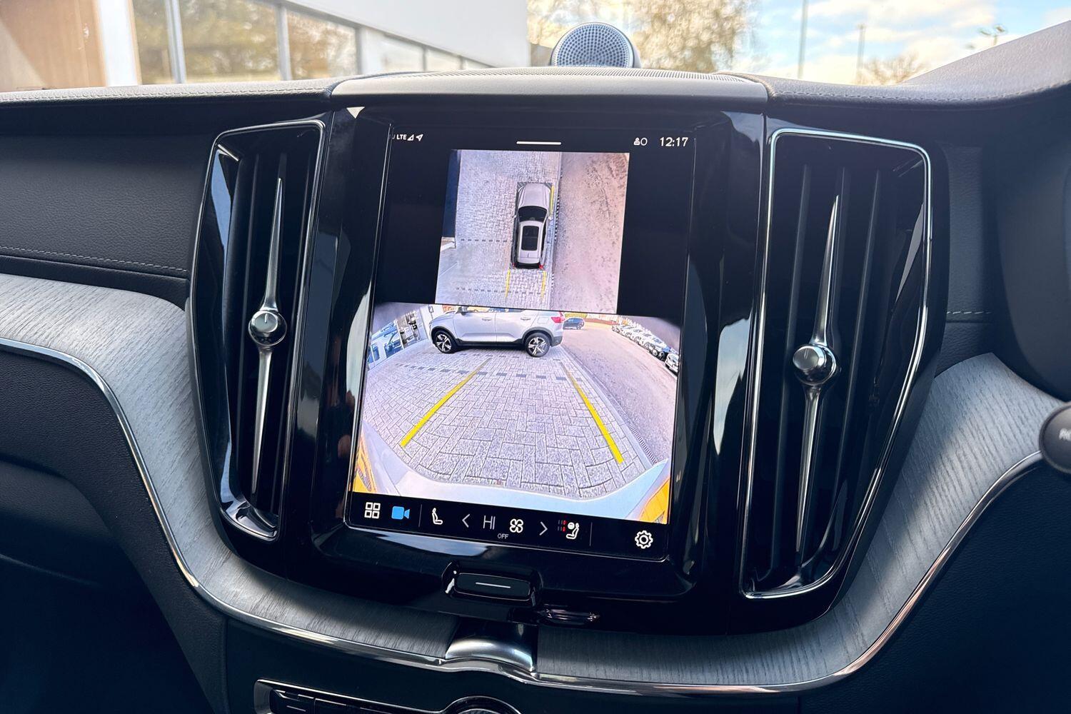 Used Volvo XC60 2025 for sale - 76689748: Photo 4