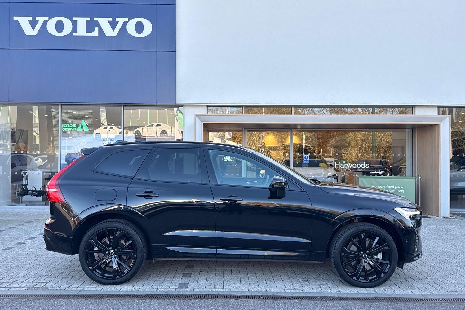 Used Volvo XC60 2024 for sale - 76613016: Photo 2