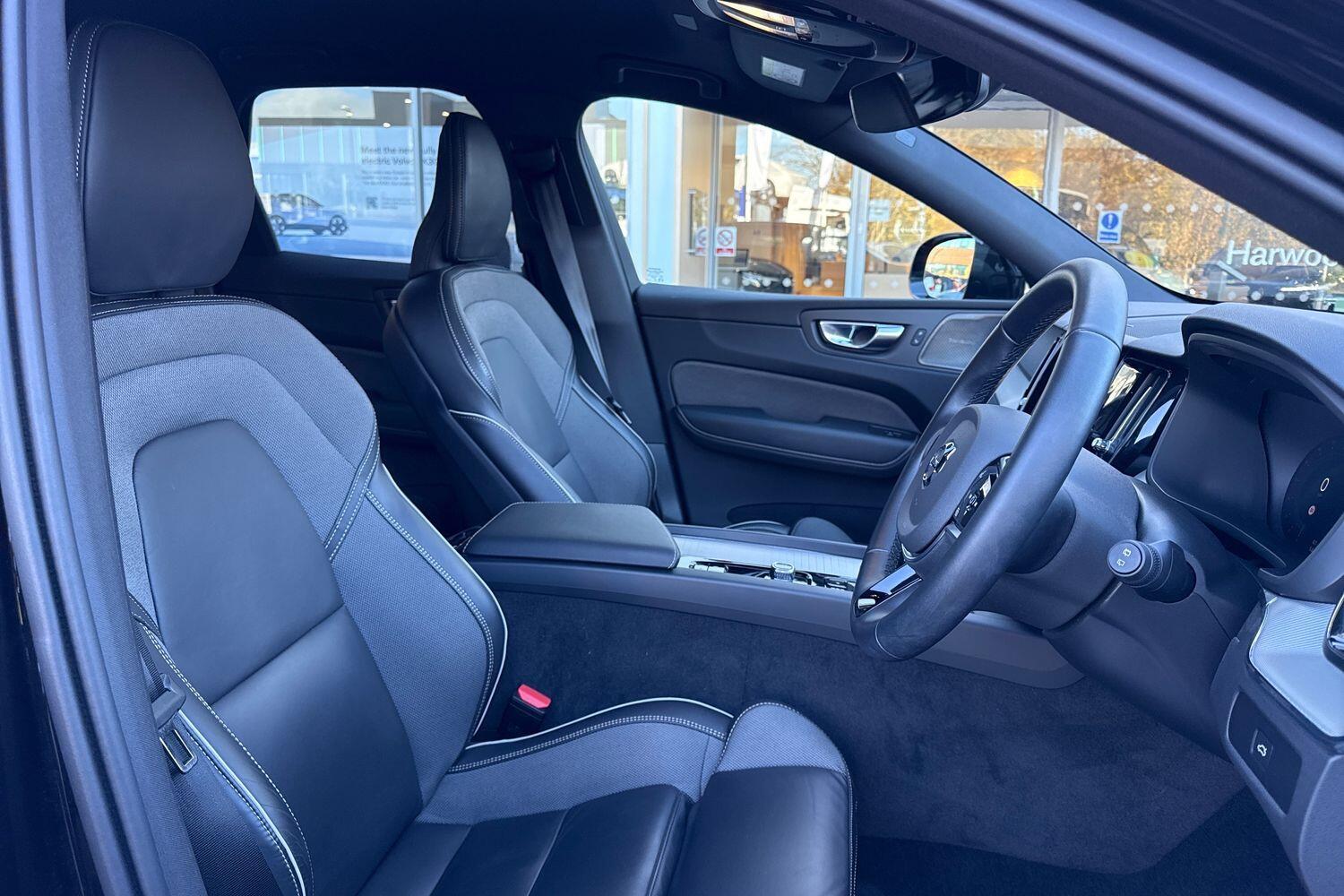 Used Volvo XC60 2024 for sale - 76613016: Photo 26