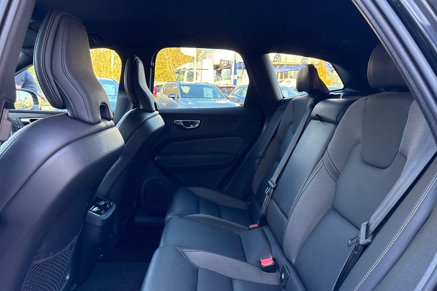 Used Volvo XC60 2024 for sale - 76613016: Photo 30