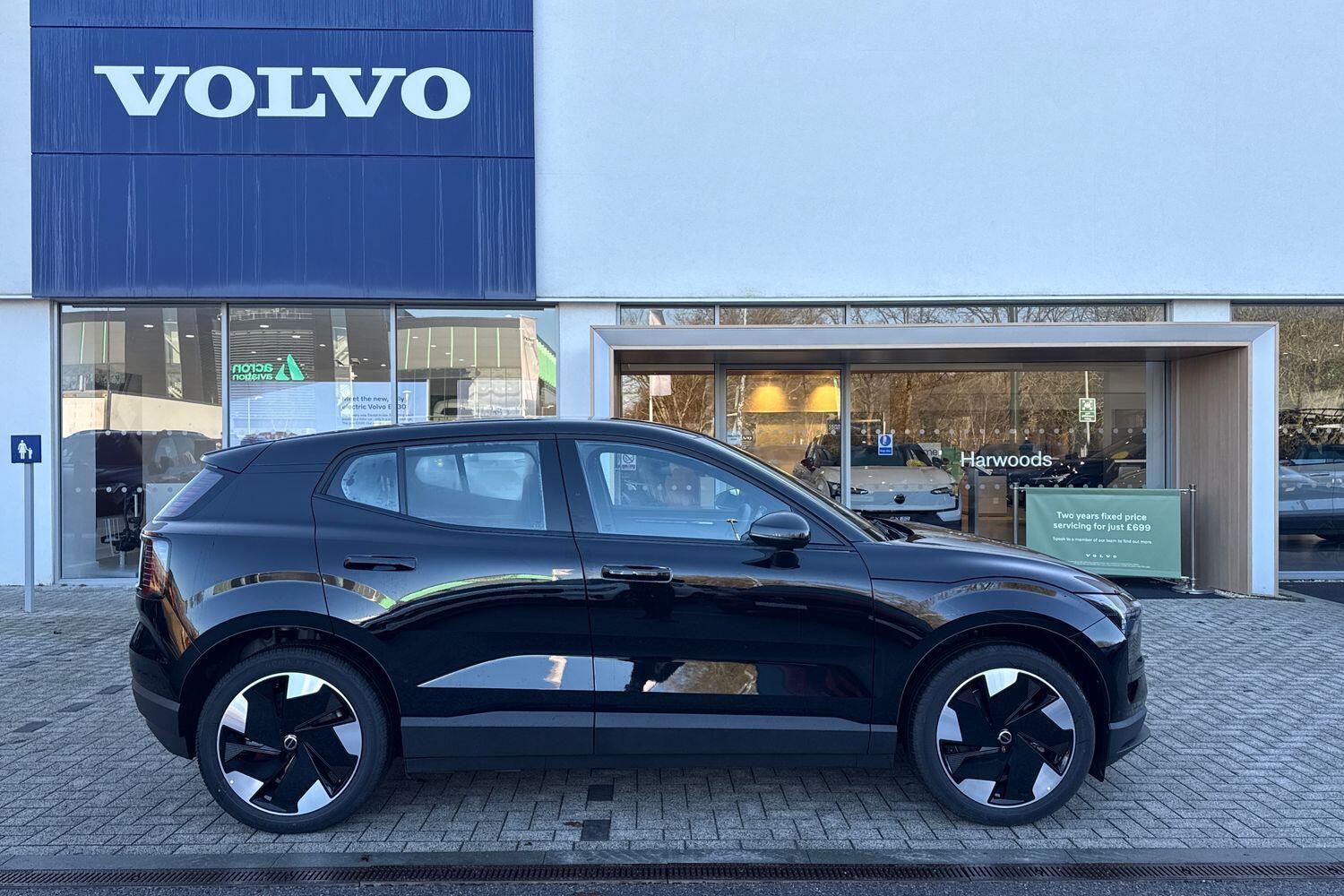 Used Volvo EX30 2025 for sale - 77215536: Photo 2