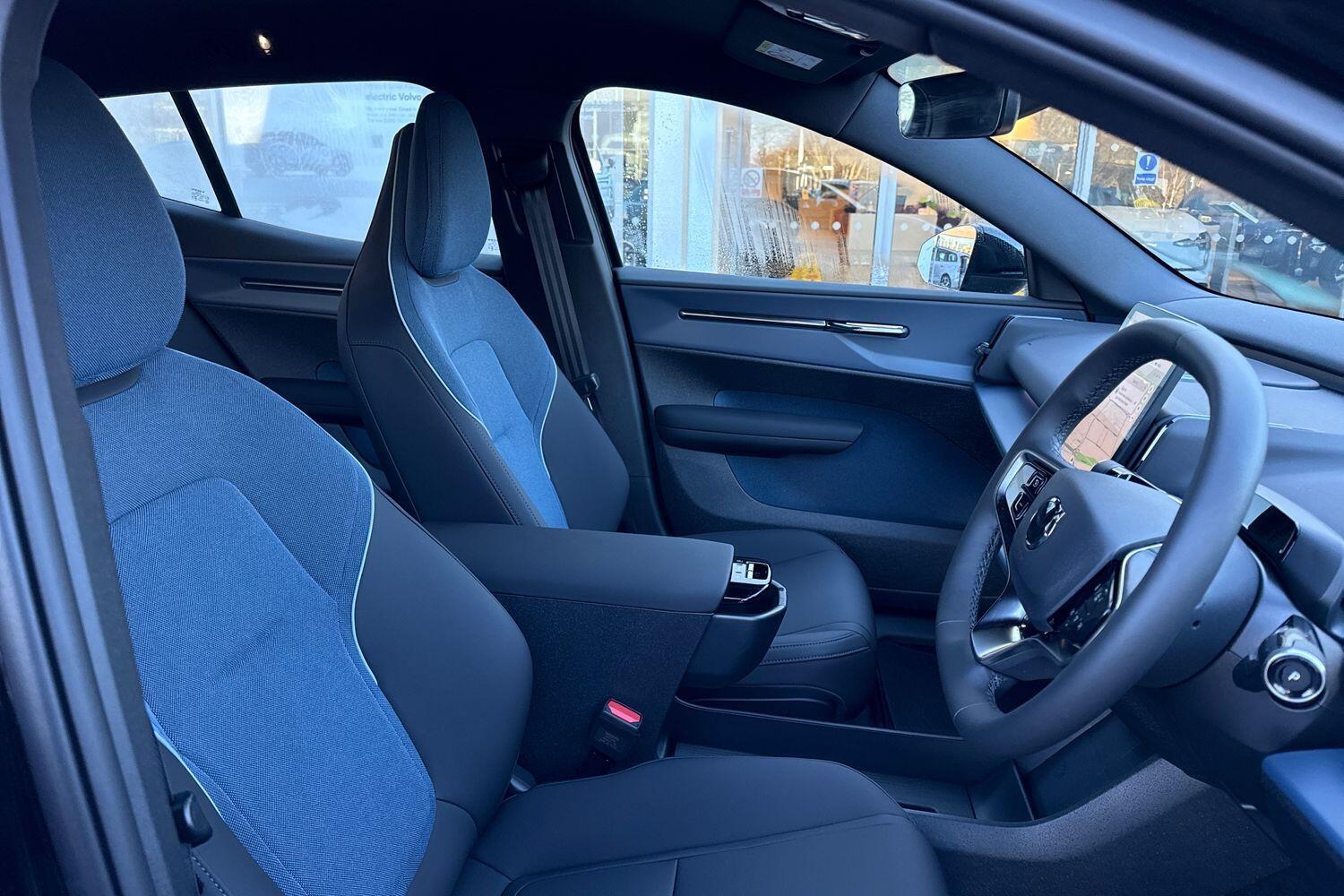 Used Volvo EX30 2025 for sale - 77215536: Photo 26