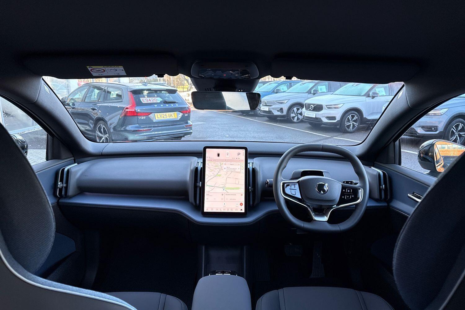 Used Volvo EX30 2025 for sale - 77215536: Photo 3