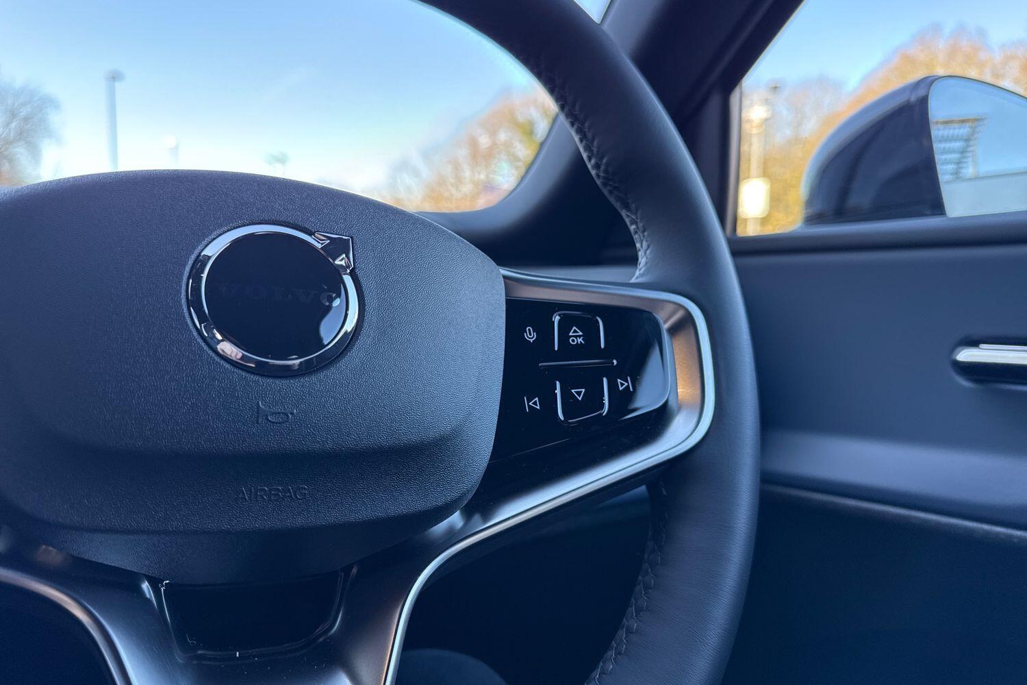 Used Volvo EX30 2025 for sale - 77215536: Photo 37