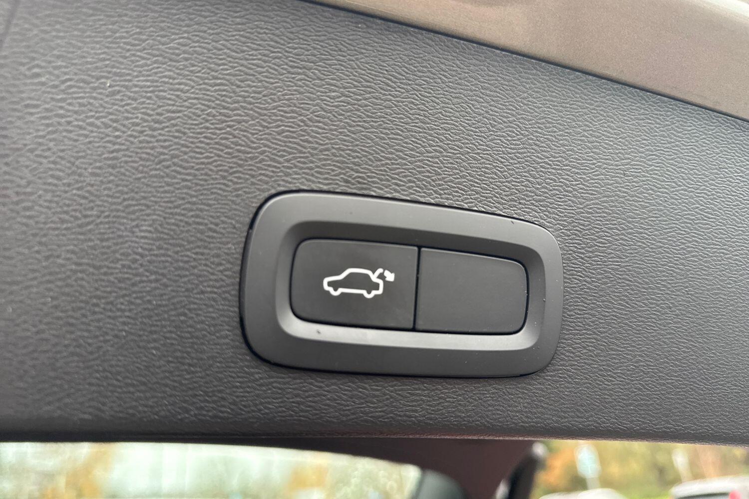 Used Volvo XC40 2021 for sale - 76886416: Photo 21