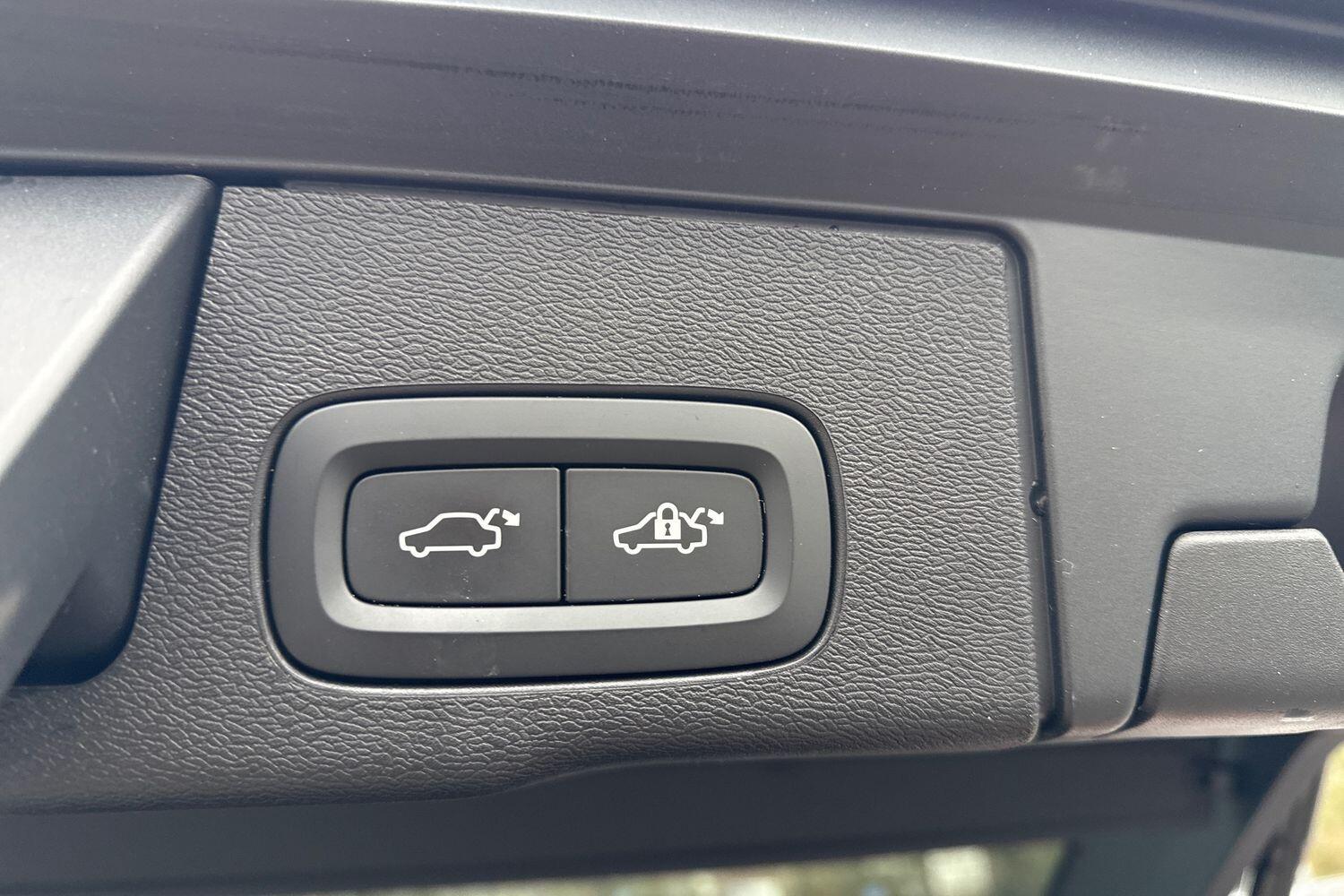 Used Volvo XC60 2020 for sale - 77291469: Photo 23