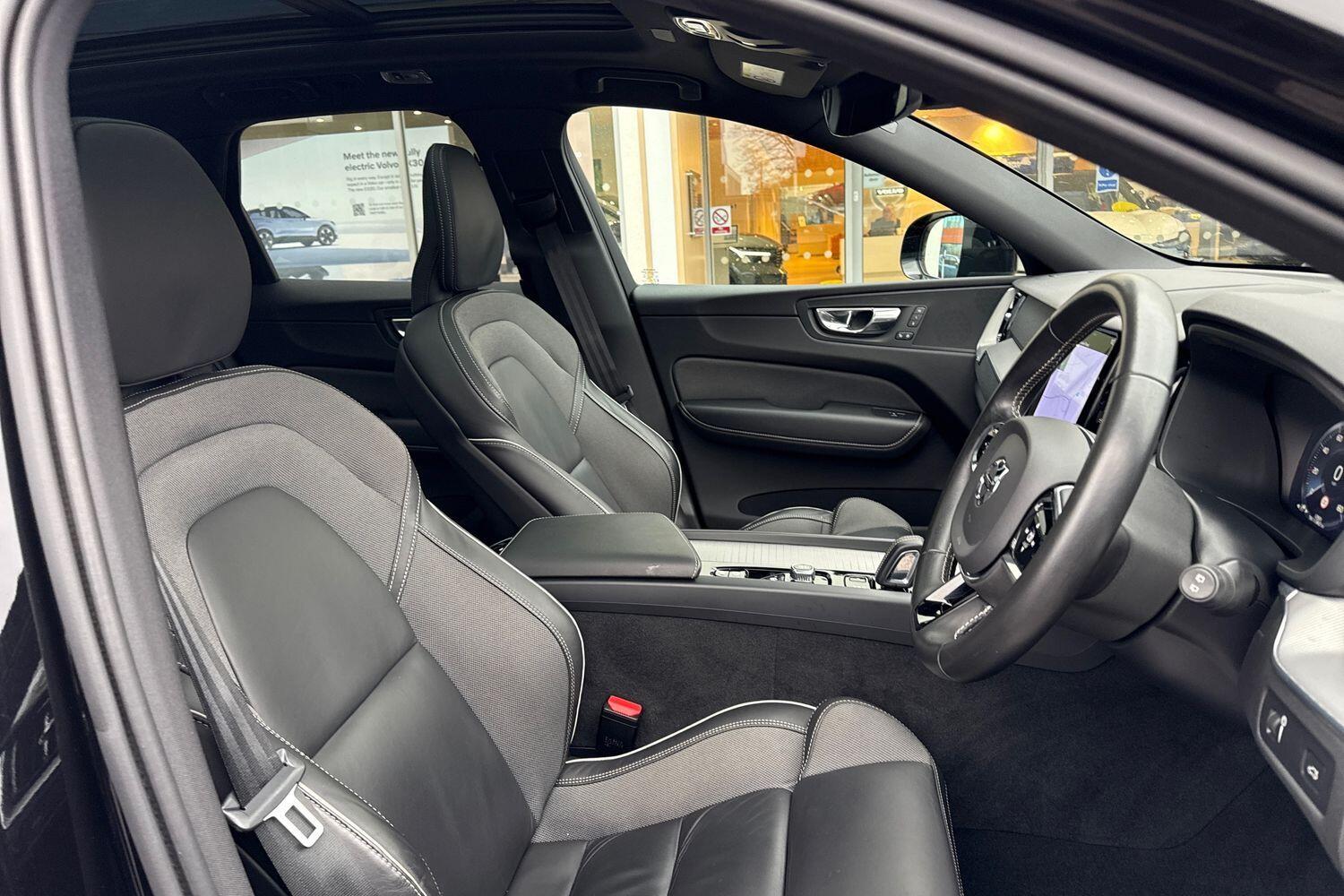 Used Volvo XC60 2020 for sale - 77291469: Photo 28