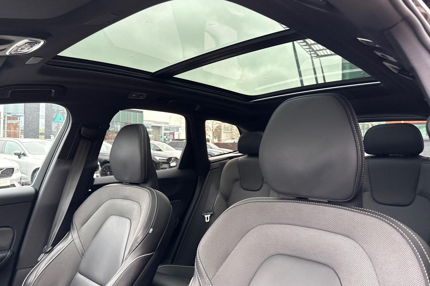 Used Volvo XC60 2020 for sale - 77291469: Photo 31