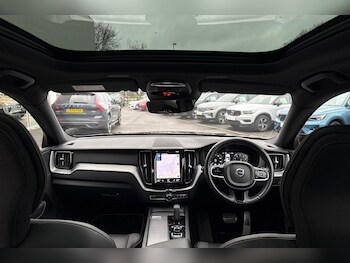 Used Volvo XC60 2020 for sale - 77291469: Photo