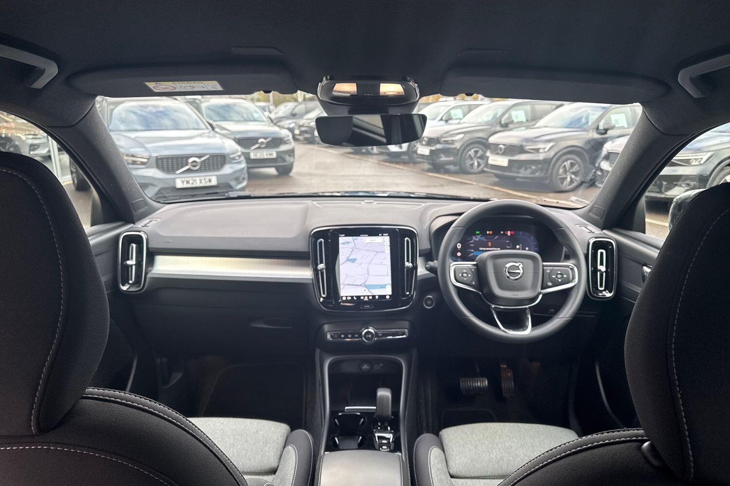 Used Volvo XC40 2024 for sale - 76688531: Photo 3